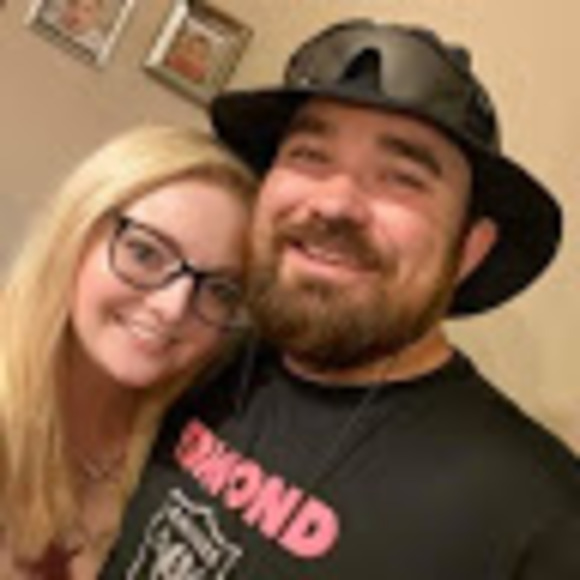 Meet your Posher, Kylee - Picture 1 of 1